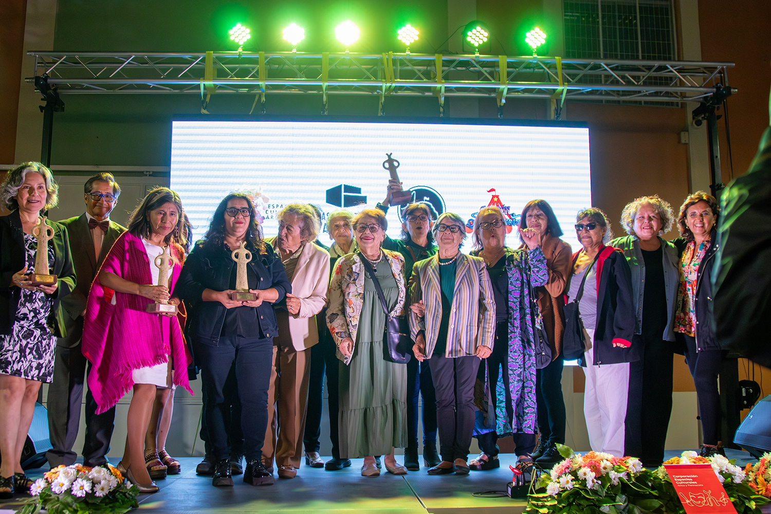 Foto general de ganadoras Premios Tutelares